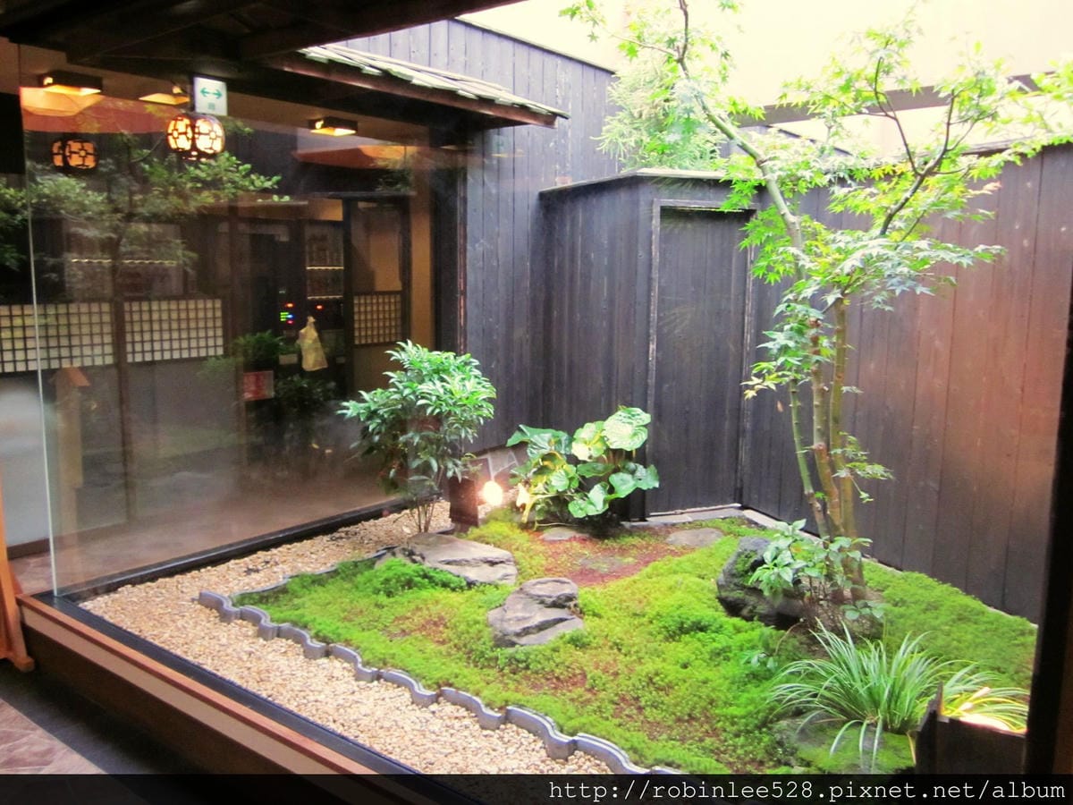 IMG_5725.jpg IMG_5725.jpg