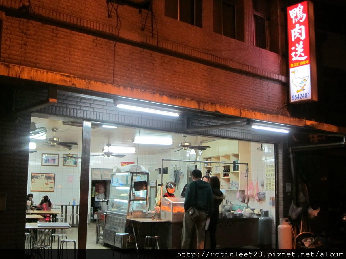 IMG_9352.jpg IMG_9352.jpg