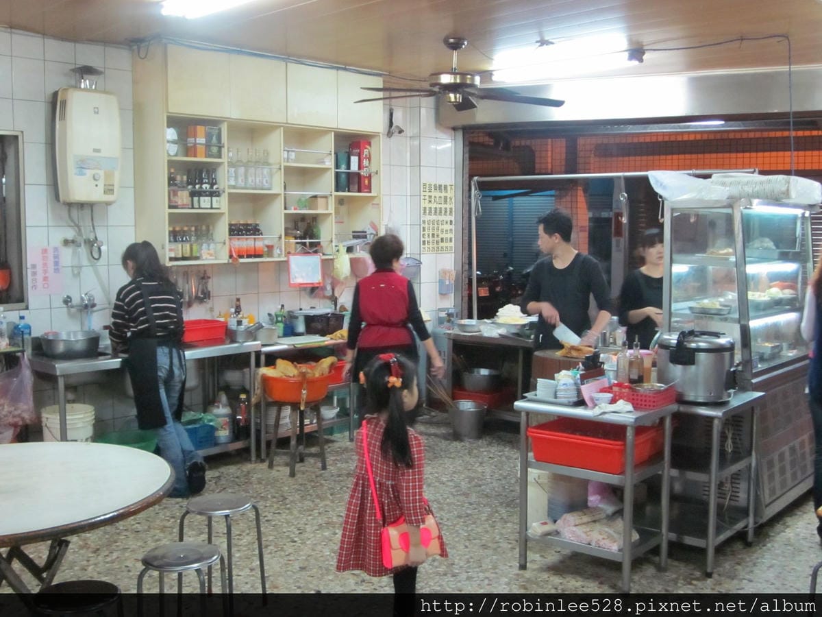 IMG_9353.jpg IMG_9353.jpg