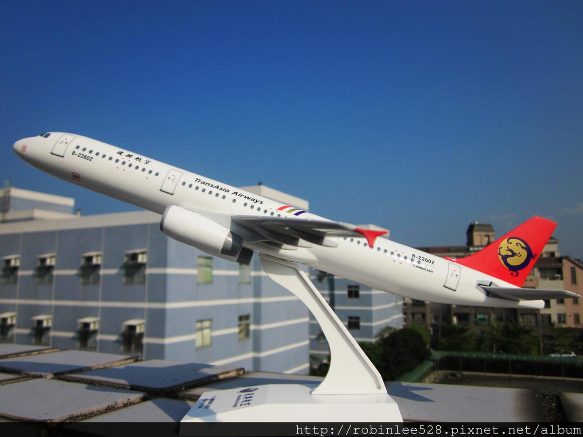 IMG_9480.JPG IMG_9480.JPG