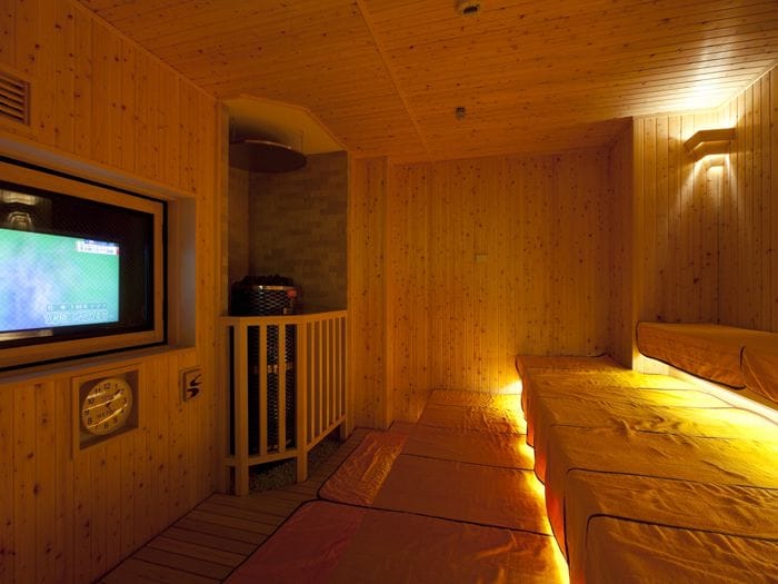 large03.jpg large03.jpg