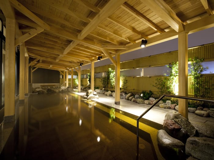 large01.jpg large01.jpg