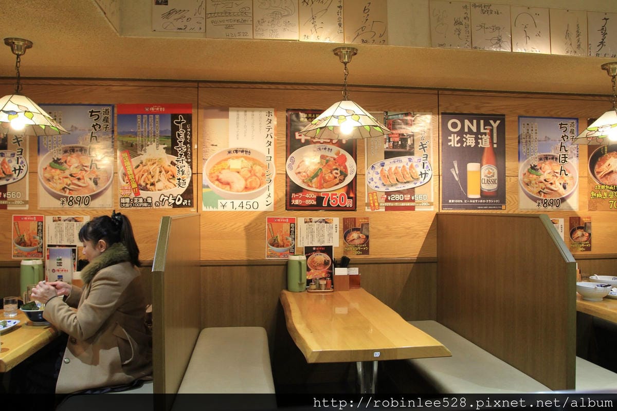 IMG_9425.jpg IMG_9425.jpg