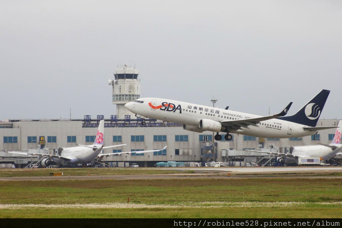 2014.4.20 桃園機場拍飛機 - 第48張圖 2014.4.20 桃園機場拍飛機