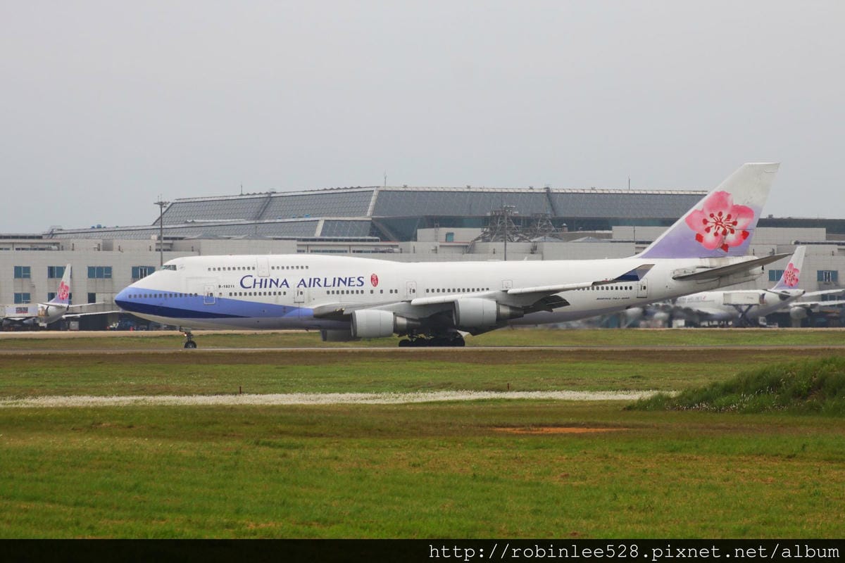 2014.4.20 桃園機場拍飛機 - 第64張圖 2014.4.20 桃園機場拍飛機