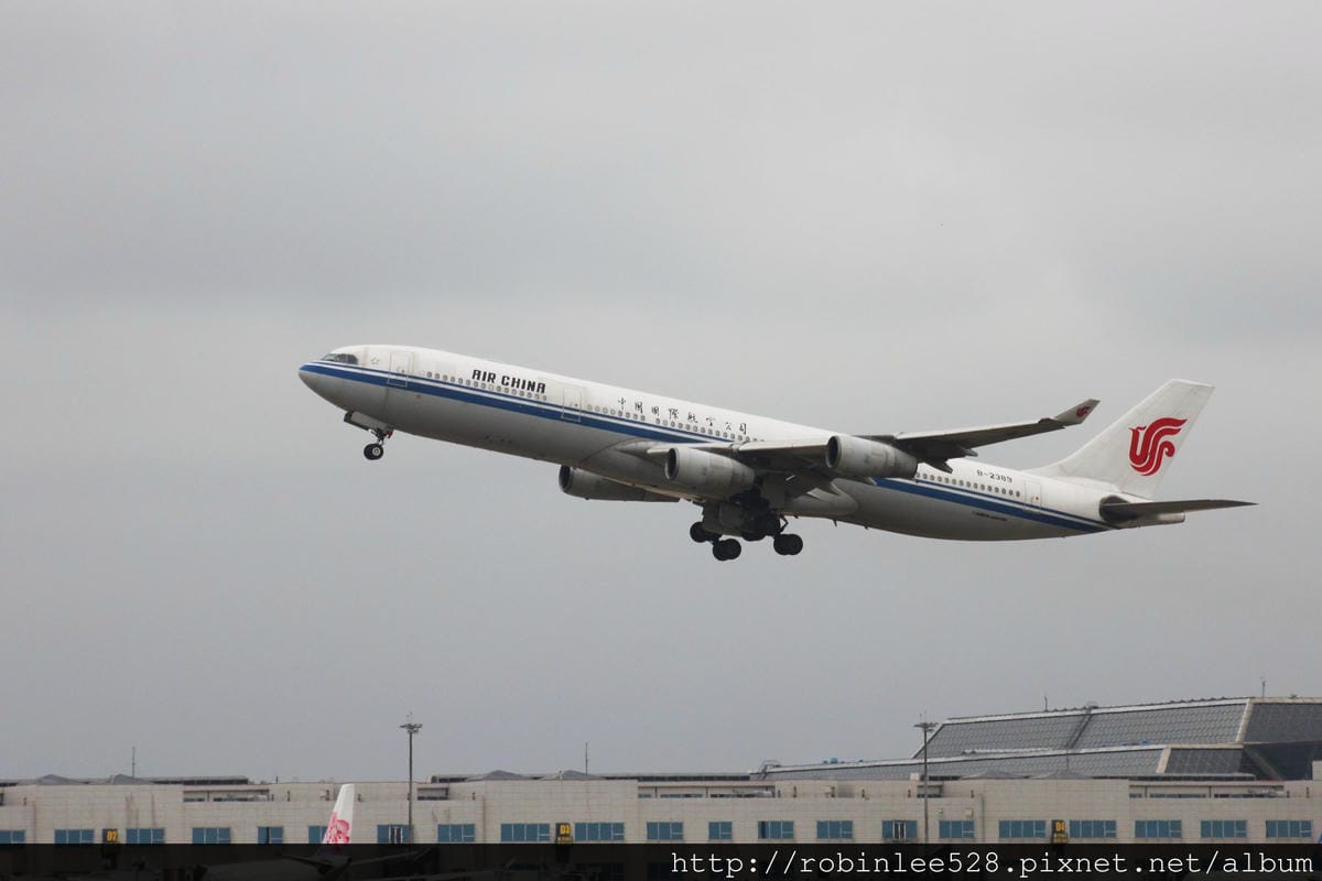 2014.4.20 桃園機場拍飛機 - 第55張圖 2014.4.20 桃園機場拍飛機