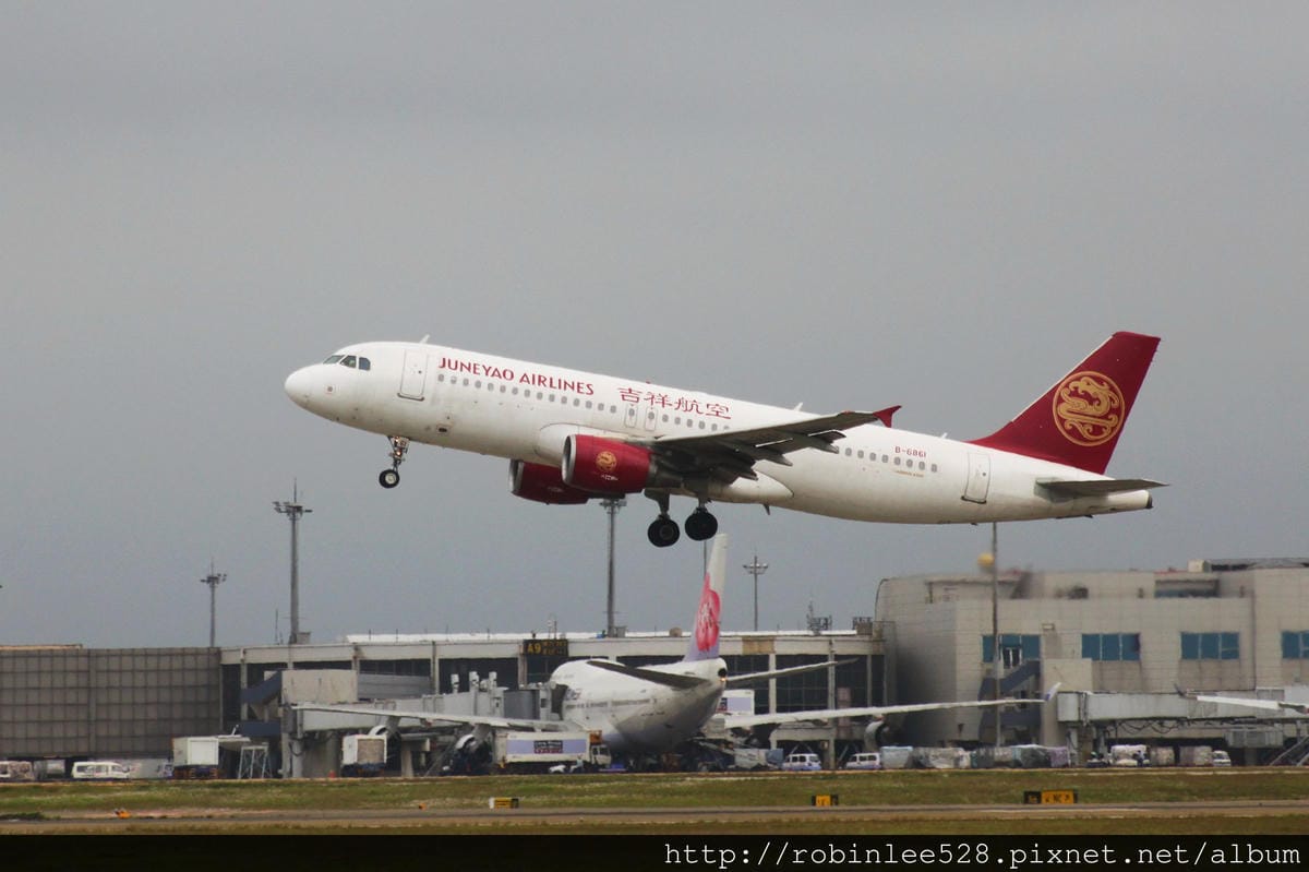 2014.4.20 桃園機場拍飛機 - 第56張圖 2014.4.20 桃園機場拍飛機