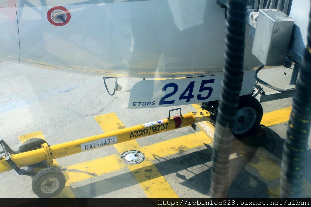 2014.5.1 大韓航空 KE693 仁川-桃園 737-800飛行記錄 - 第15張圖 2014.5.1 大韓航空 KE693 仁川-桃園 737-800飛行記錄