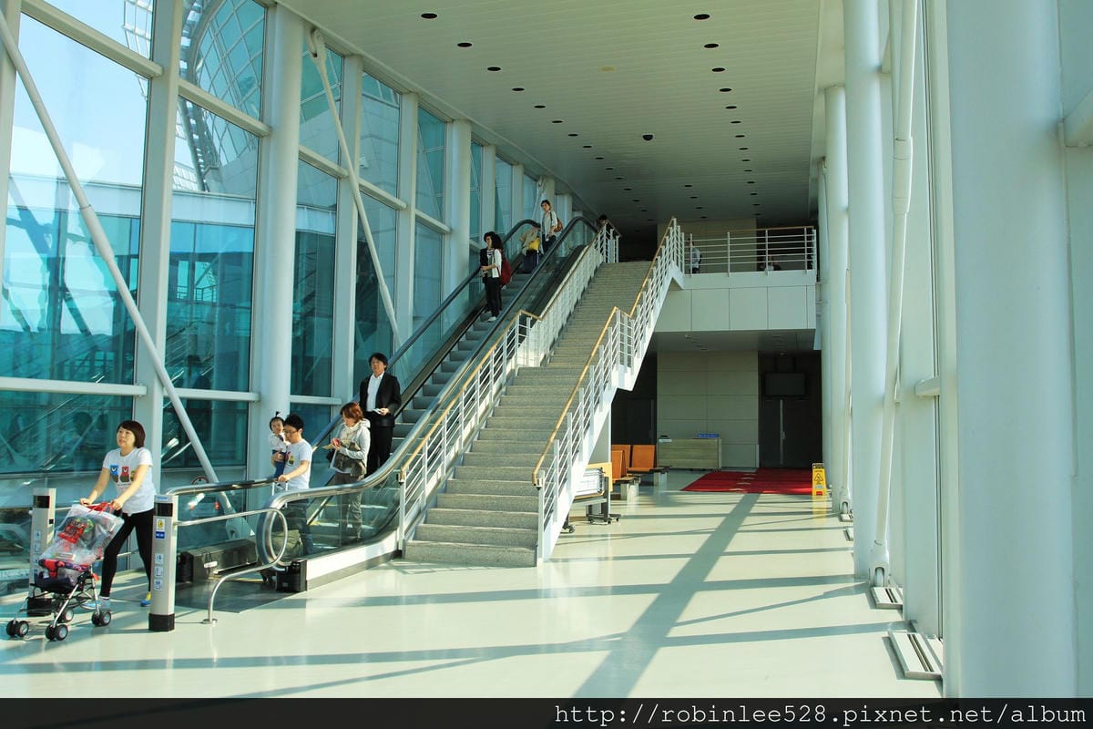 2014.5.1 大韓航空 KE693 仁川-桃園 737-800飛行記錄 - 第11張圖 2014.5.1 大韓航空 KE693 仁川-桃園 737-800飛行記錄