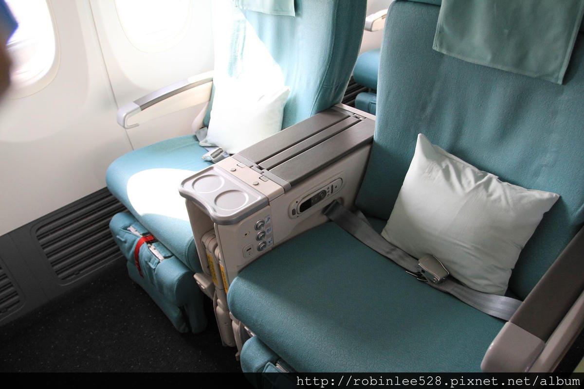 2014.5.1 大韓航空 KE693 仁川-桃園 737-800飛行記錄 - 第18張圖 2014.5.1 大韓航空 KE693 仁川-桃園 737-800飛行記錄