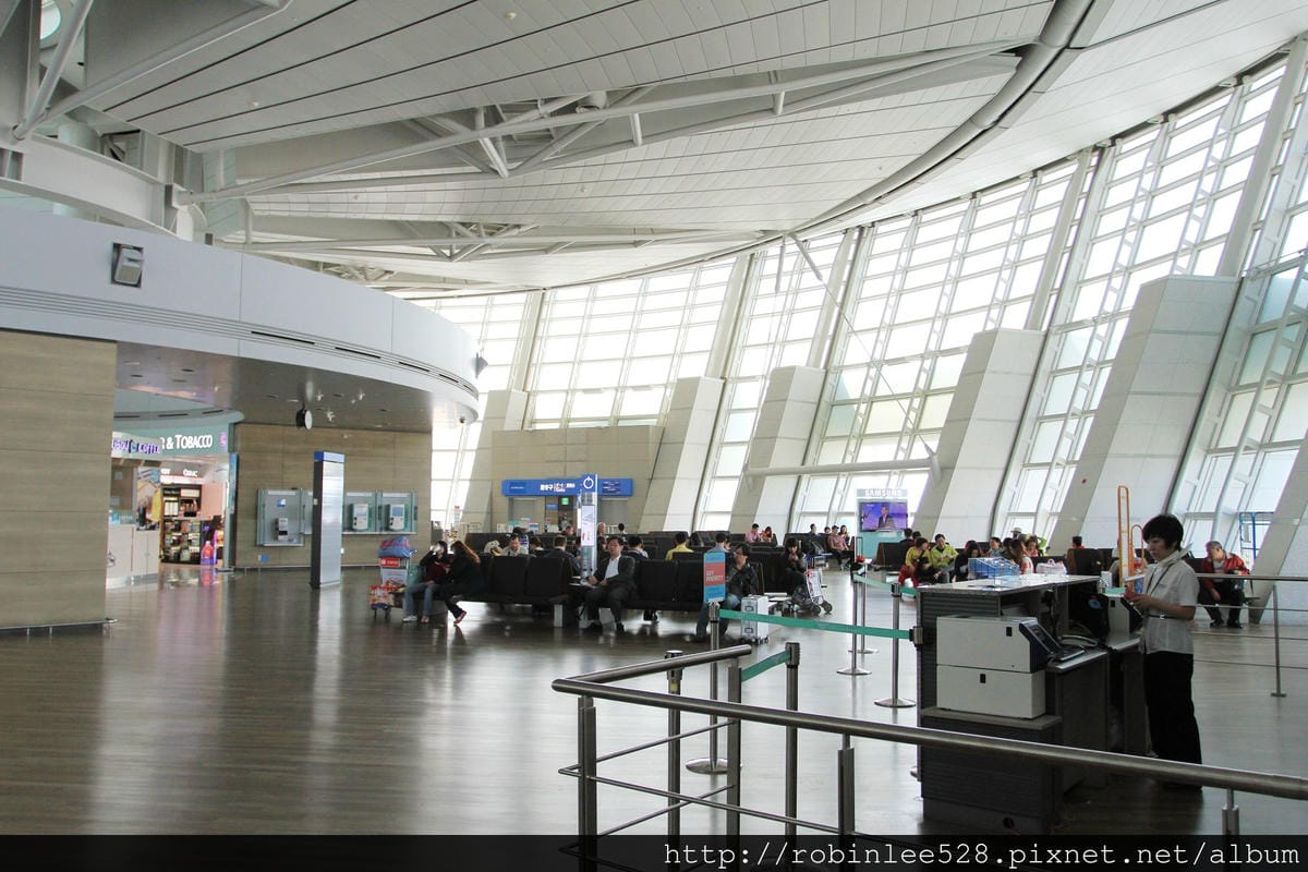 2014.5.1 大韓航空 KE693 仁川-桃園 737-800飛行記錄 - 第3張圖 2014.5.1 大韓航空 KE693 仁川-桃園 737-800飛行記錄