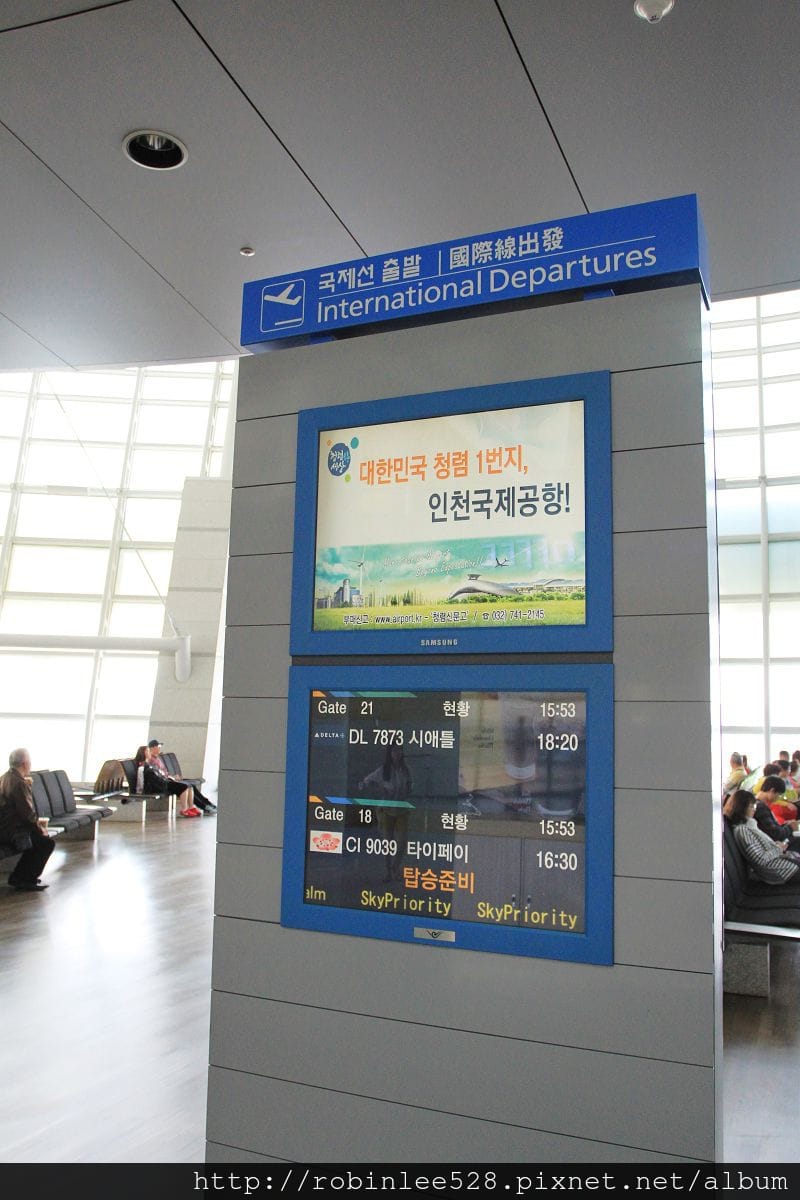 2014.5.1 大韓航空 KE693 仁川-桃園 737-800飛行記錄 - 第4張圖 2014.5.1 大韓航空 KE693 仁川-桃園 737-800飛行記錄