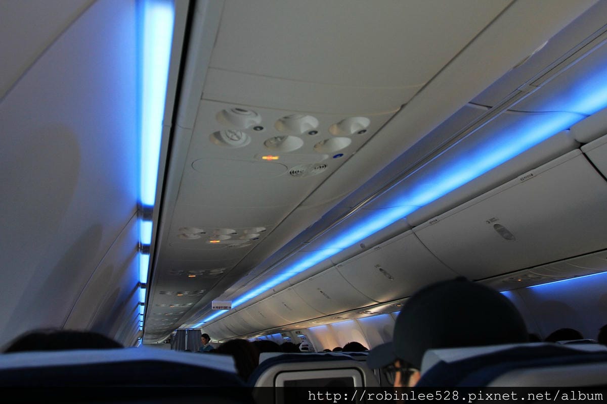 2014.5.1 大韓航空 KE693 仁川-桃園 737-800飛行記錄 - 第44張圖 2014.5.1 大韓航空 KE693 仁川-桃園 737-800飛行記錄