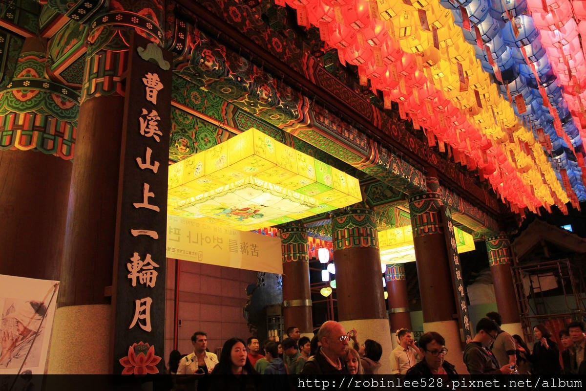 韓國也瘋燈會?! 首爾年度盛事-“2014 燃燈節” - 第8張圖 韓國也瘋燈會?! 首爾年度盛事-“2014 燃燈節”