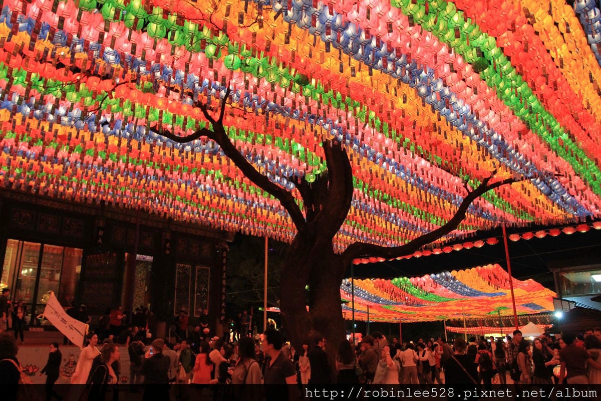 韓國也瘋燈會?! 首爾年度盛事-“2014 燃燈節” - 第18張圖 韓國也瘋燈會?! 首爾年度盛事-“2014 燃燈節”