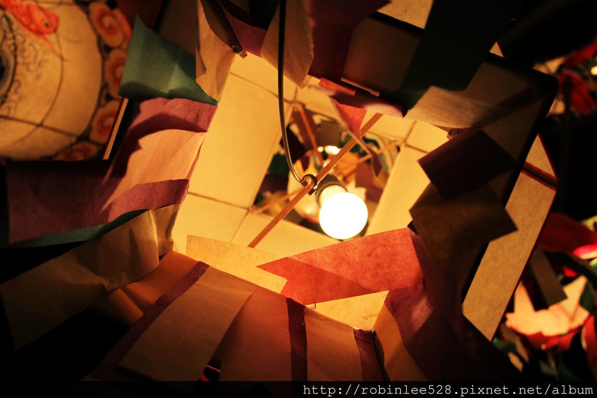 韓國也瘋燈會?! 首爾年度盛事-“2014 燃燈節” - 第21張圖 韓國也瘋燈會?! 首爾年度盛事-“2014 燃燈節”