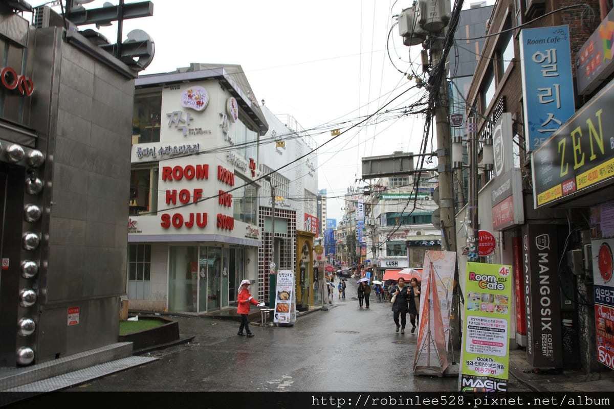 [首爾] 弘大商圈  韓國雞蛋糕、蜂巢霜淇淋、德國雪花球