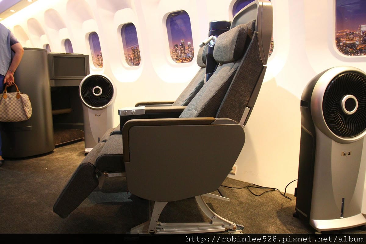 中華航空 777新世代客艙 搶先試乘體驗! - 第25張圖 中華航空 777新世代客艙 搶先試乘體驗!