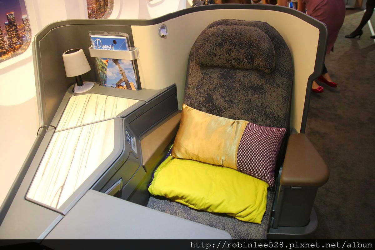 中華航空 777新世代客艙 搶先試乘體驗! - 第7張圖 中華航空 777新世代客艙 搶先試乘體驗!