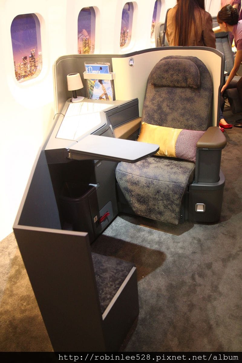 中華航空 777新世代客艙 搶先試乘體驗! - 第10張圖 中華航空 777新世代客艙 搶先試乘體驗!