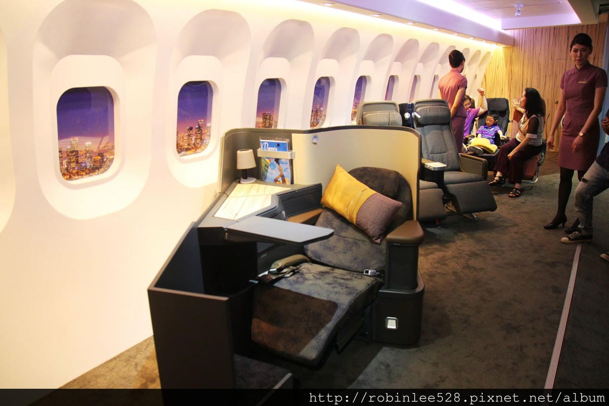 中華航空 777新世代客艙 搶先試乘體驗! - 第5張圖 中華航空 777新世代客艙 搶先試乘體驗!