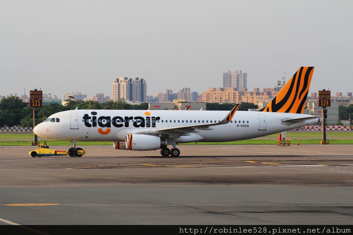 台灣虎航 初號機(B-50001)首拍 @高雄 - 第9張圖 台灣虎航 初號機(B-50001)首拍 @高雄