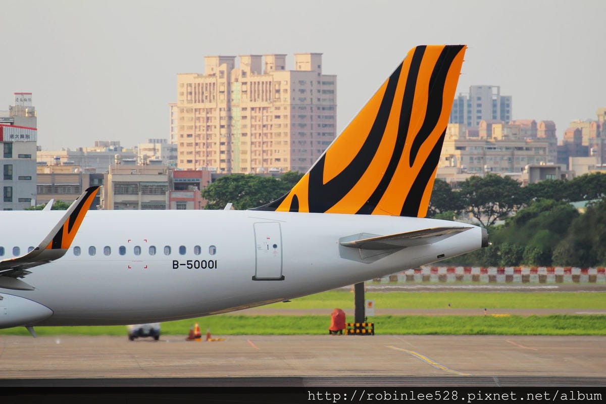 台灣虎航 初號機(B-50001)首拍 @高雄 - 第12張圖 台灣虎航 初號機(B-50001)首拍 @高雄