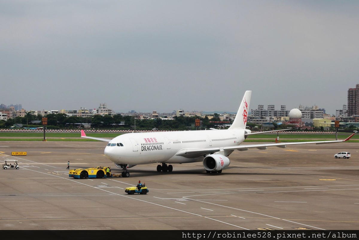 高雄國際機場 航廈巡禮兼航拍 2014.9.8 - 第23張圖 高雄國際機場 航廈巡禮兼航拍 2014.9.8