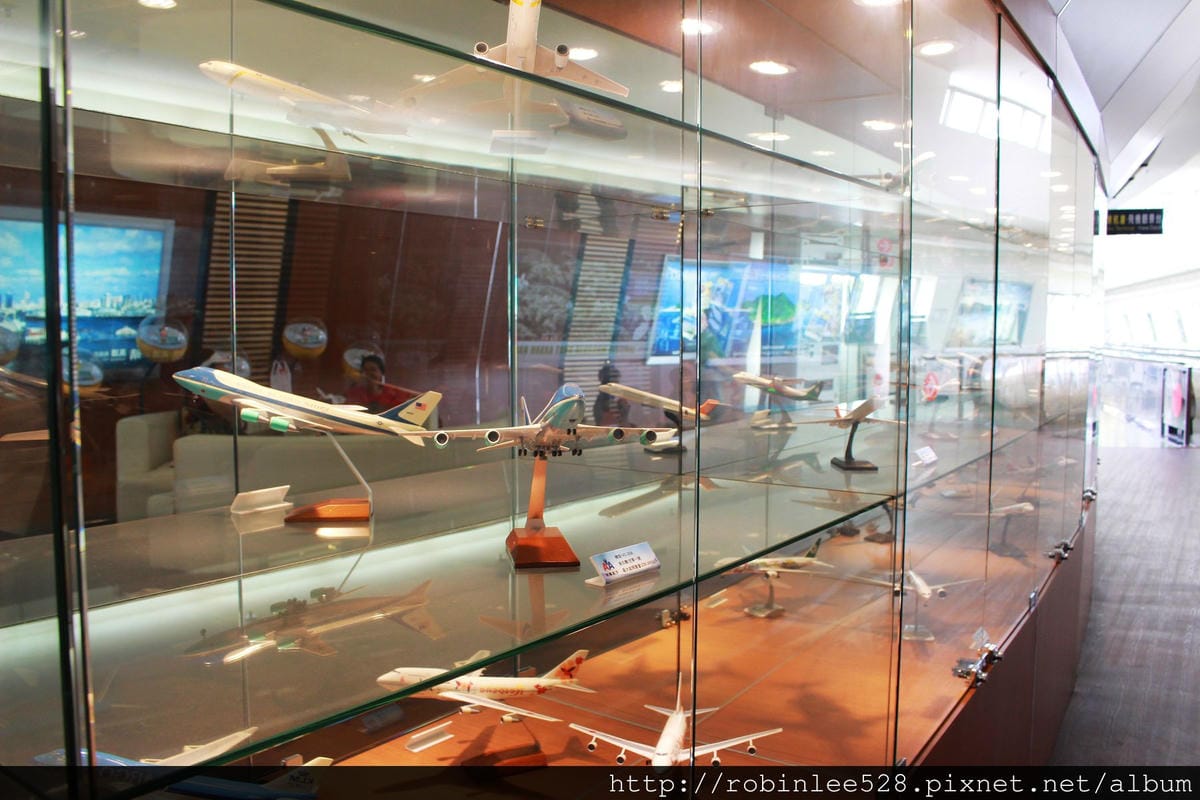 高雄國際機場 航廈巡禮兼航拍 2014.9.8 - 第32張圖 高雄國際機場 航廈巡禮兼航拍 2014.9.8