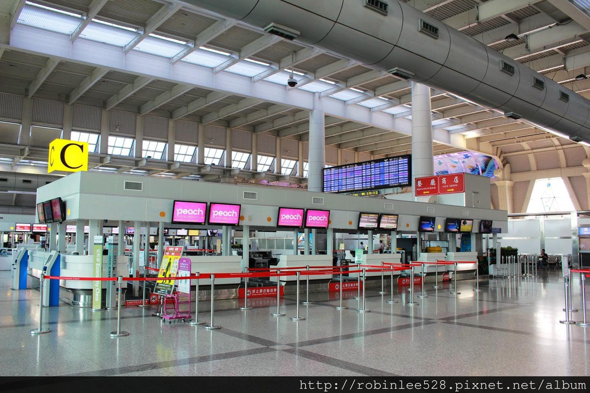 高雄國際機場 航廈巡禮兼航拍 2014.9.8