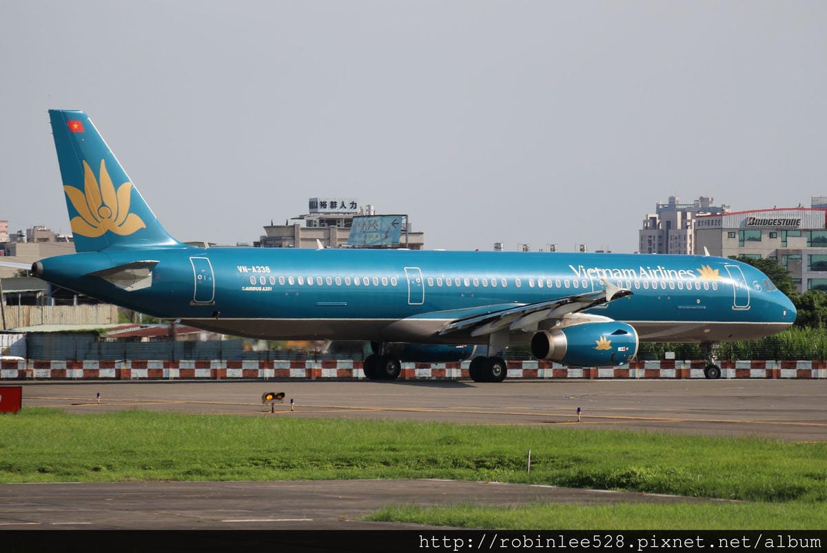 2014.9.13 高雄機場晨光拍機之旅 - 第11張圖 2014.9.13 高雄機場晨光拍機之旅