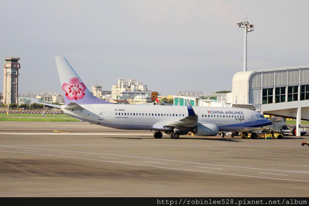 2014.9.15-16 跟颱風賽跑的高雄機場航拍 - 第8張圖 2014.9.15-16 跟颱風賽跑的高雄機場航拍