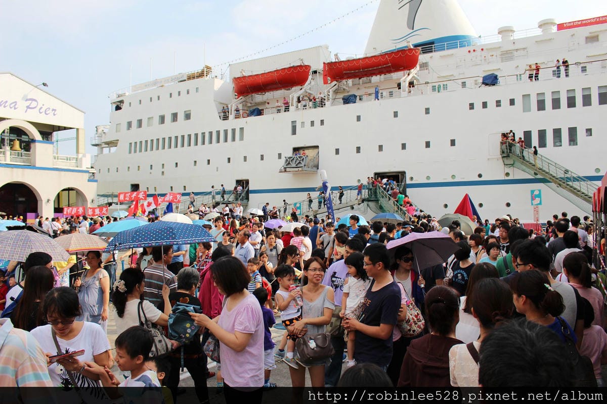 全球最大海上圖書館–“望道號” 停靠高雄! - 第5張圖 全球最大海上圖書館–“望道號” 停靠高雄!