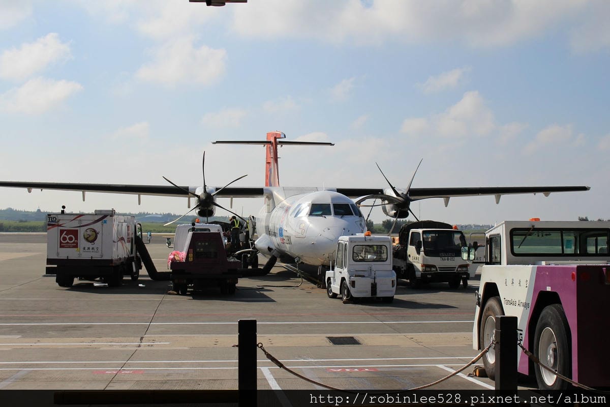 2014.9.26 復興航空 GE220 高雄-馬公 ATR初體驗 - 第48張圖 2014.9.26 復興航空 GE220 高雄-馬公 ATR初體驗