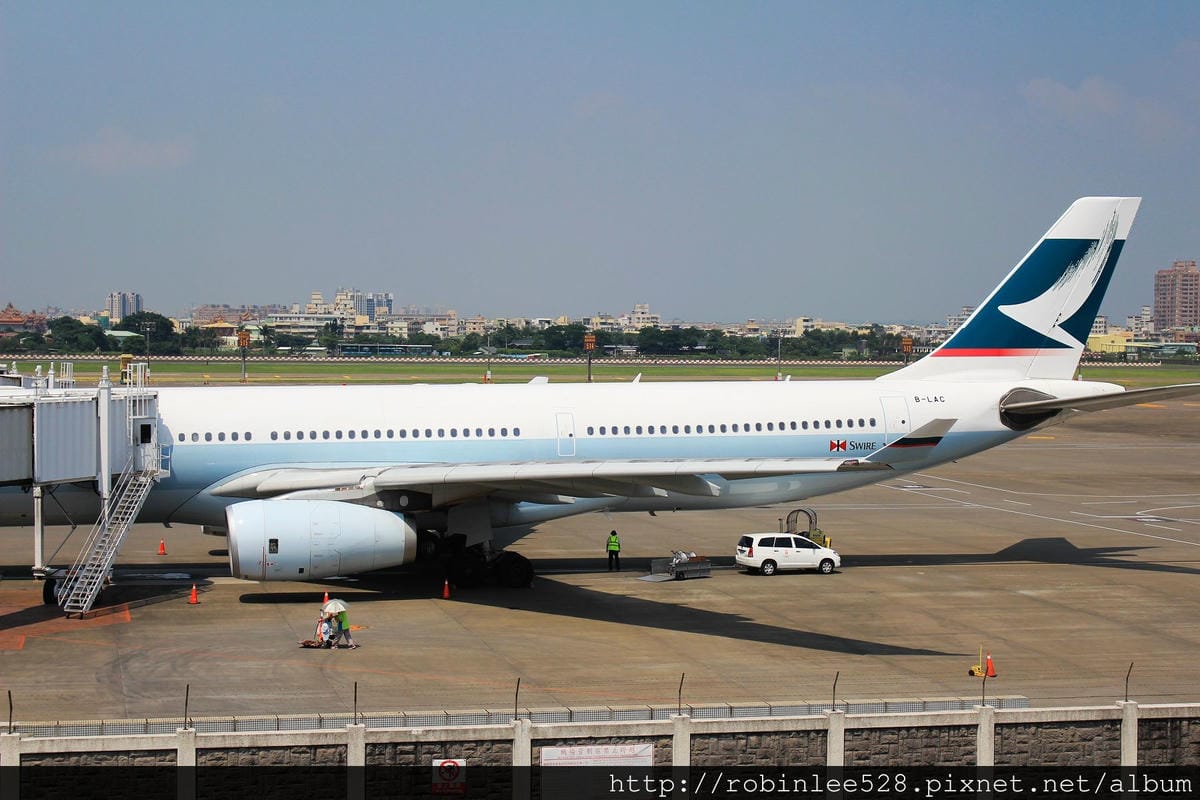 2014.9.26 復興航空 GE220 高雄-馬公 ATR初體驗 - 第6張圖 2014.9.26 復興航空 GE220 高雄-馬公 ATR初體驗