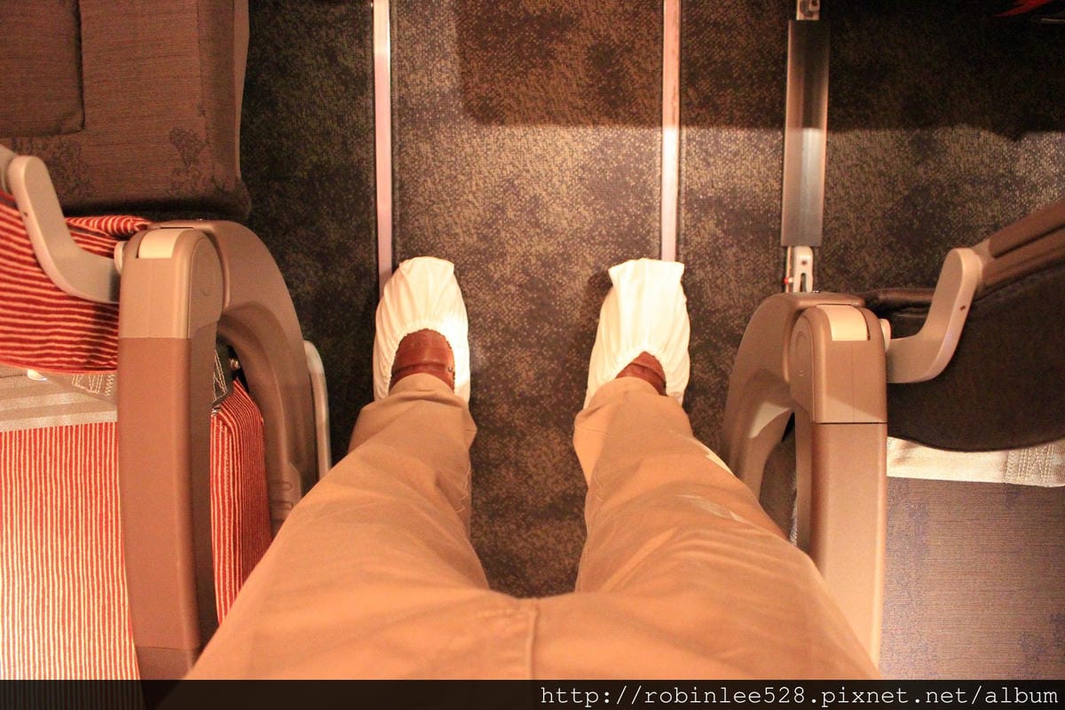 中華航空 777-300ER 登機體驗! 客艙全揭露! - 第73張圖 中華航空 777-300ER 登機體驗! 客艙全揭露!