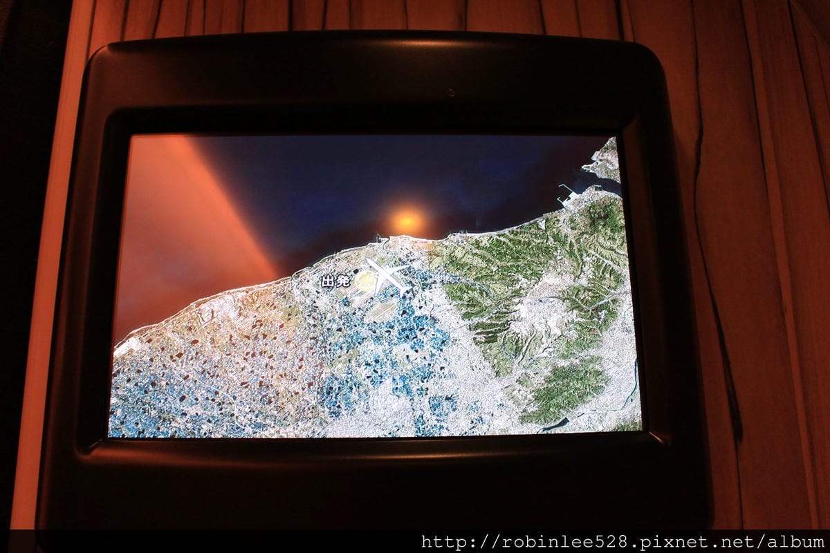 中華航空 777-300ER 登機體驗! 客艙全揭露! - 第88張圖 中華航空 777-300ER 登機體驗! 客艙全揭露!