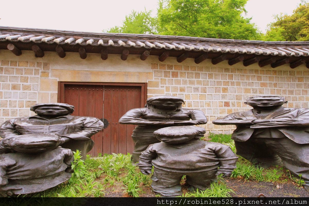 首爾最美的一條路– 貞洞 / 德壽宮石牆路 - 第7張圖 首爾最美的一條路– 貞洞 / 德壽宮石牆路