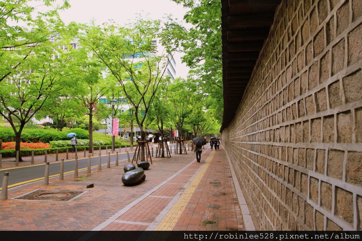 首爾最美的一條路– 貞洞 / 德壽宮石牆路 - 第5張圖 首爾最美的一條路– 貞洞 / 德壽宮石牆路