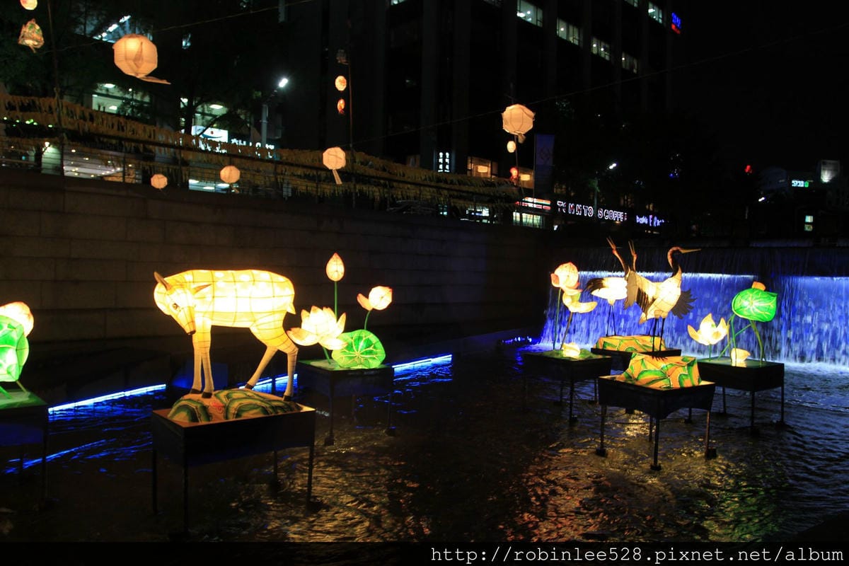 風雨無阻夜遊首爾 世宗大道+清溪川 - 第12張圖 風雨無阻夜遊首爾 世宗大道+清溪川
