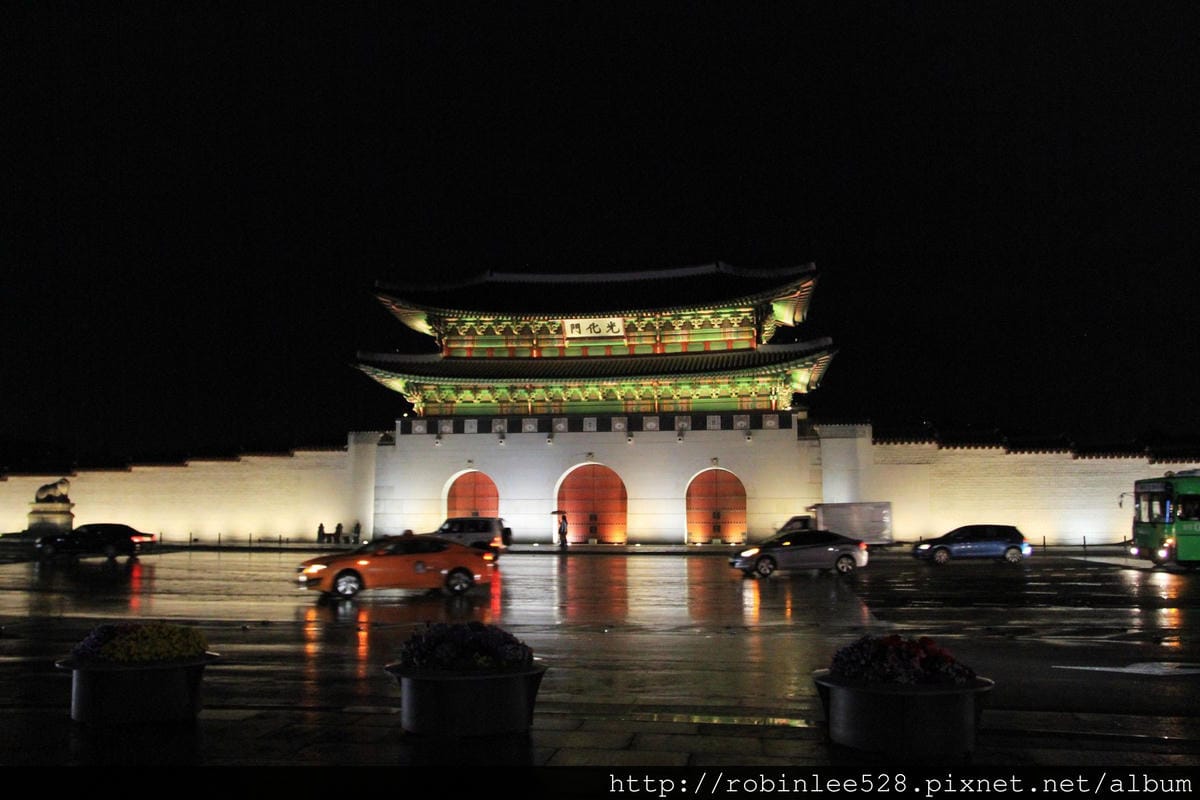 風雨無阻夜遊首爾 世宗大道+清溪川 - 第8張圖 風雨無阻夜遊首爾 世宗大道+清溪川