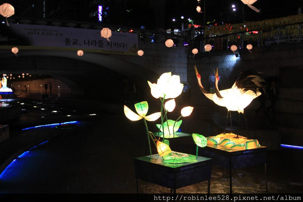 風雨無阻夜遊首爾 世宗大道+清溪川 - 第13張圖 風雨無阻夜遊首爾 世宗大道+清溪川