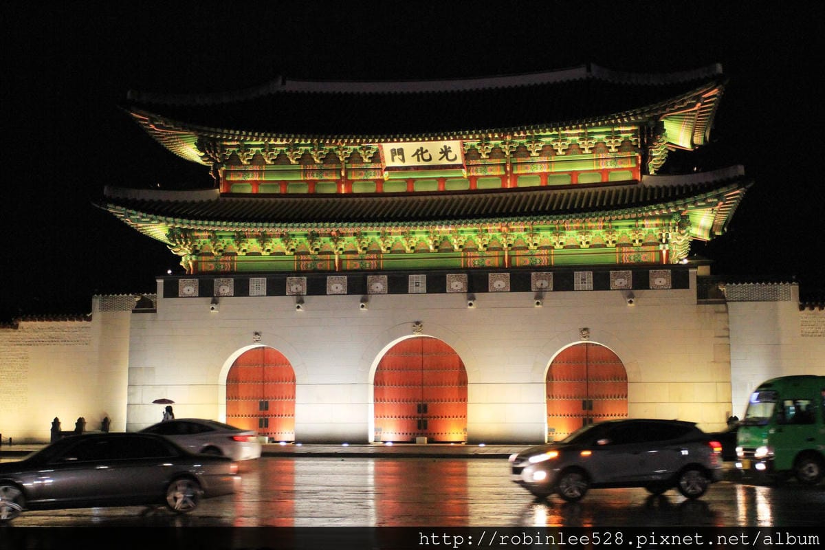 風雨無阻夜遊首爾 世宗大道+清溪川 - 第9張圖 風雨無阻夜遊首爾 世宗大道+清溪川