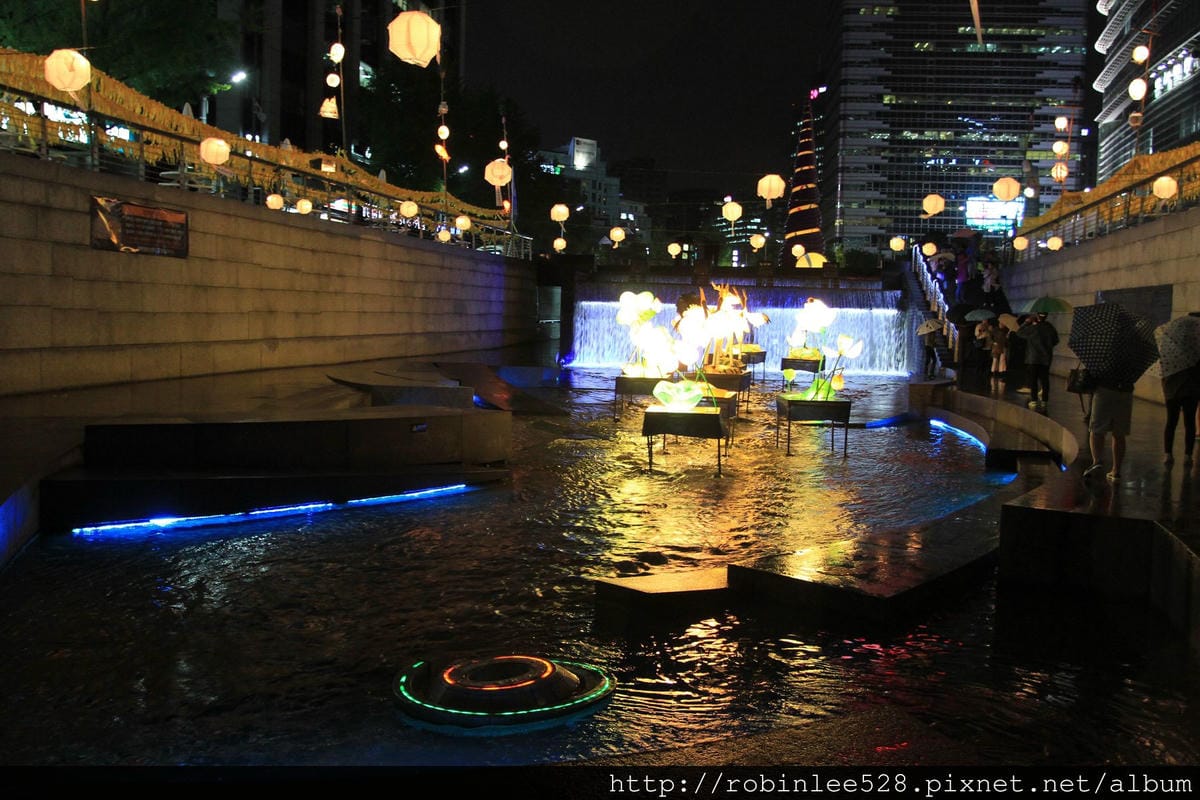 風雨無阻夜遊首爾 世宗大道+清溪川