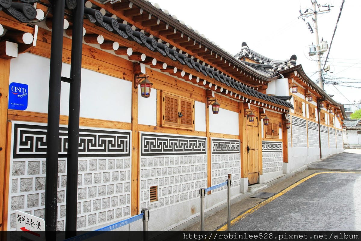 首爾 土俗村蔘雞湯 -韓屋吃鍋特別推薦! - 第11張圖 首爾 土俗村蔘雞湯 -韓屋吃鍋特別推薦!