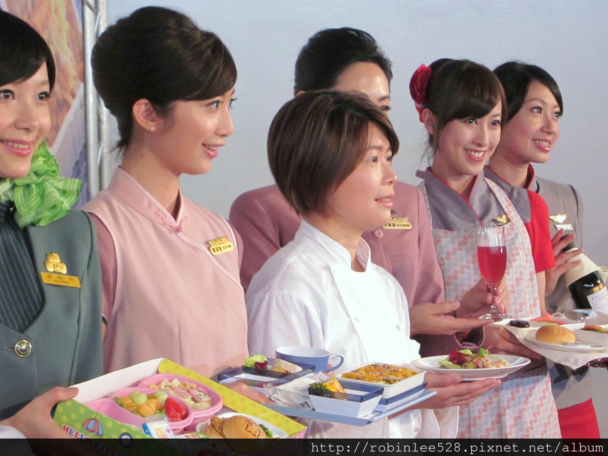 開箱! 2015年華航月曆發表! - 第16張圖 開箱! 2015年華航月曆發表!