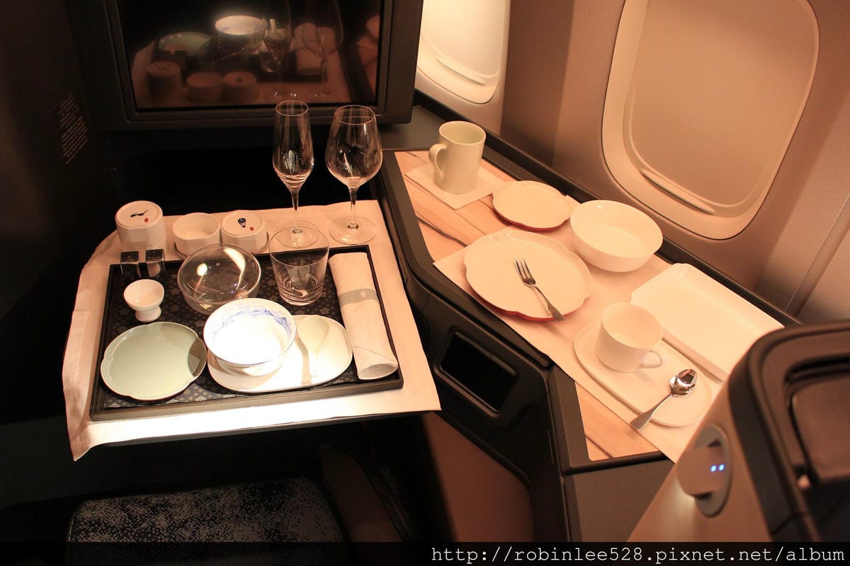 開箱! 2015年華航月曆發表! - 第19張圖 開箱! 2015年華航月曆發表!