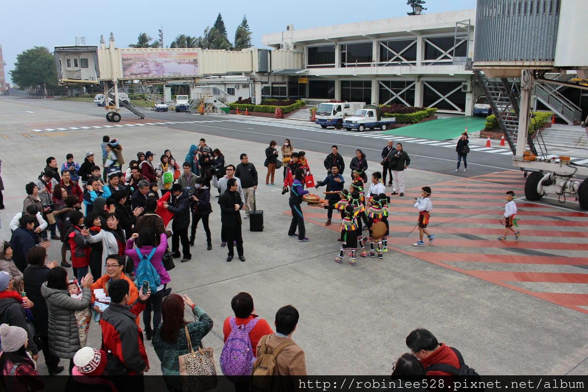 AE2015 華信航空 2015第一道曙光包機 飛行記錄