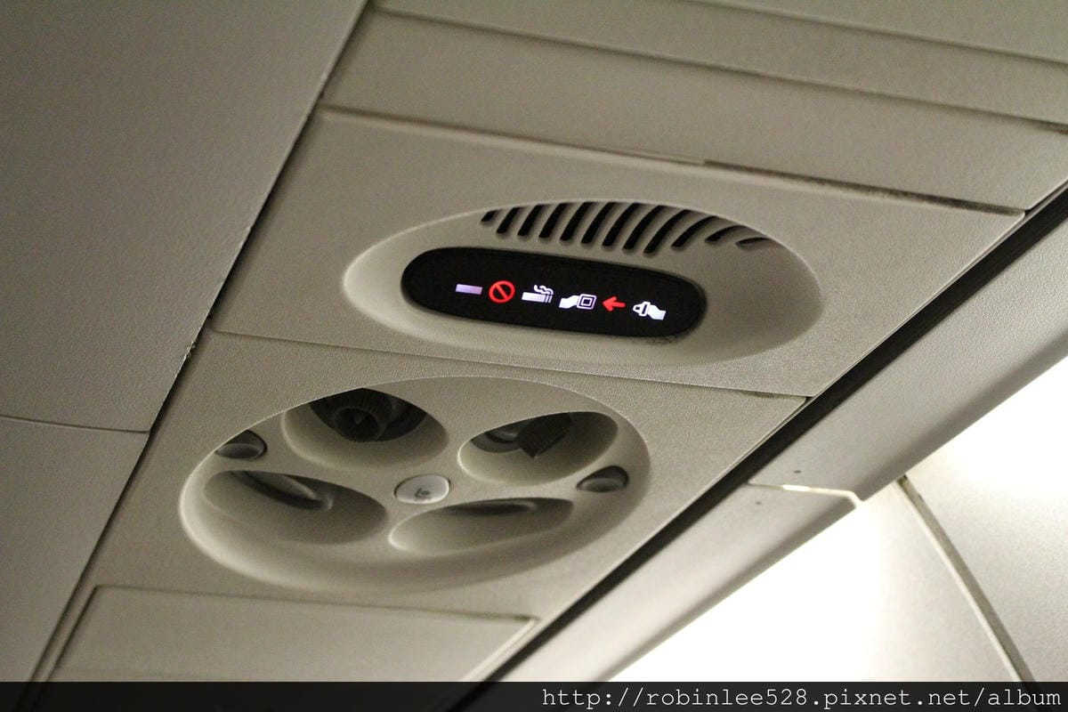 AE2015 華信航空 2015第一道曙光包機 飛行記錄