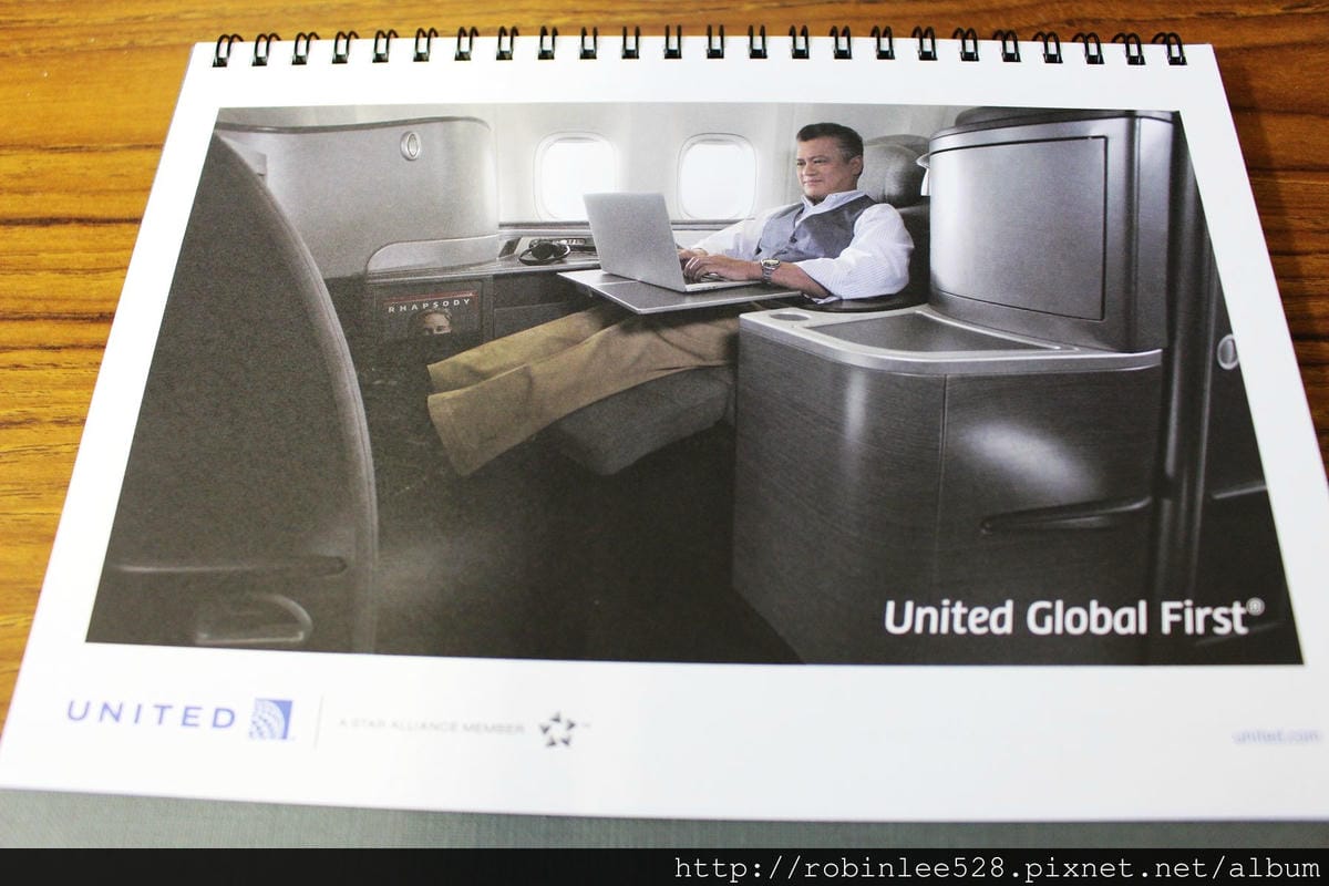 [開箱] 聯合航空 2015年月曆